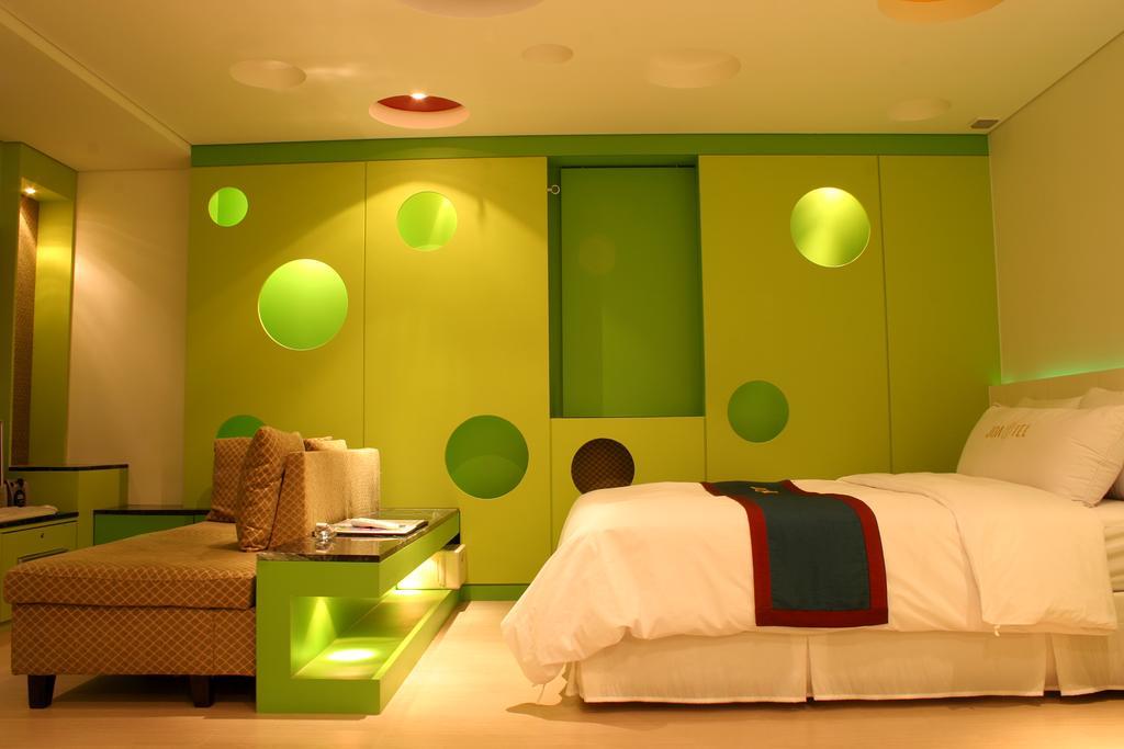 Java Motel Seoul Room photo