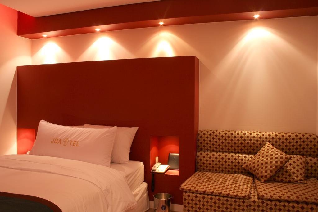 Java Motel Seoul Room photo